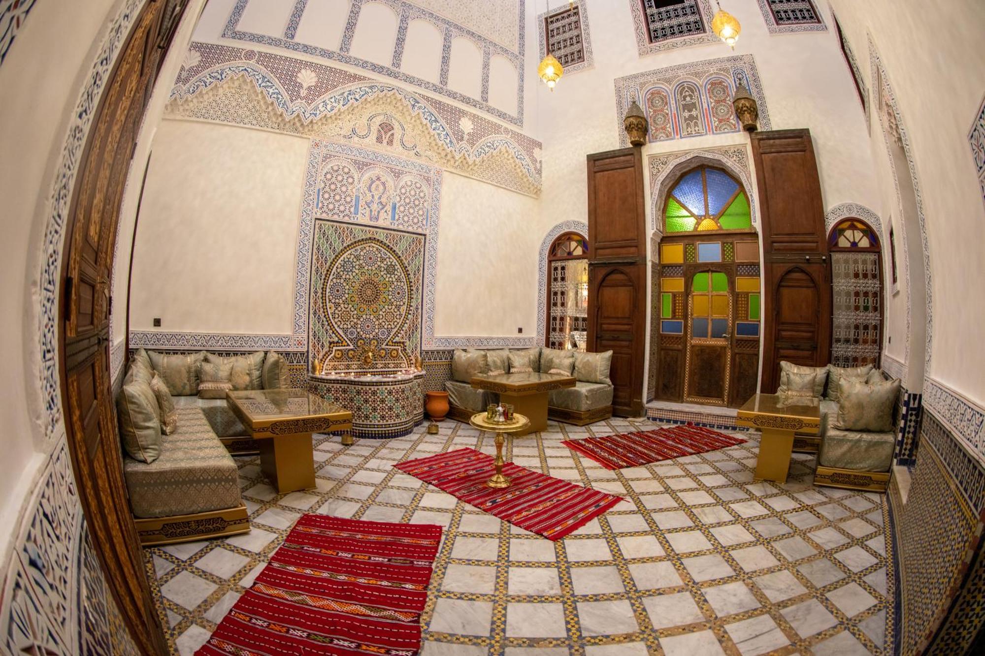 Riad Taj Fez Exterior photo