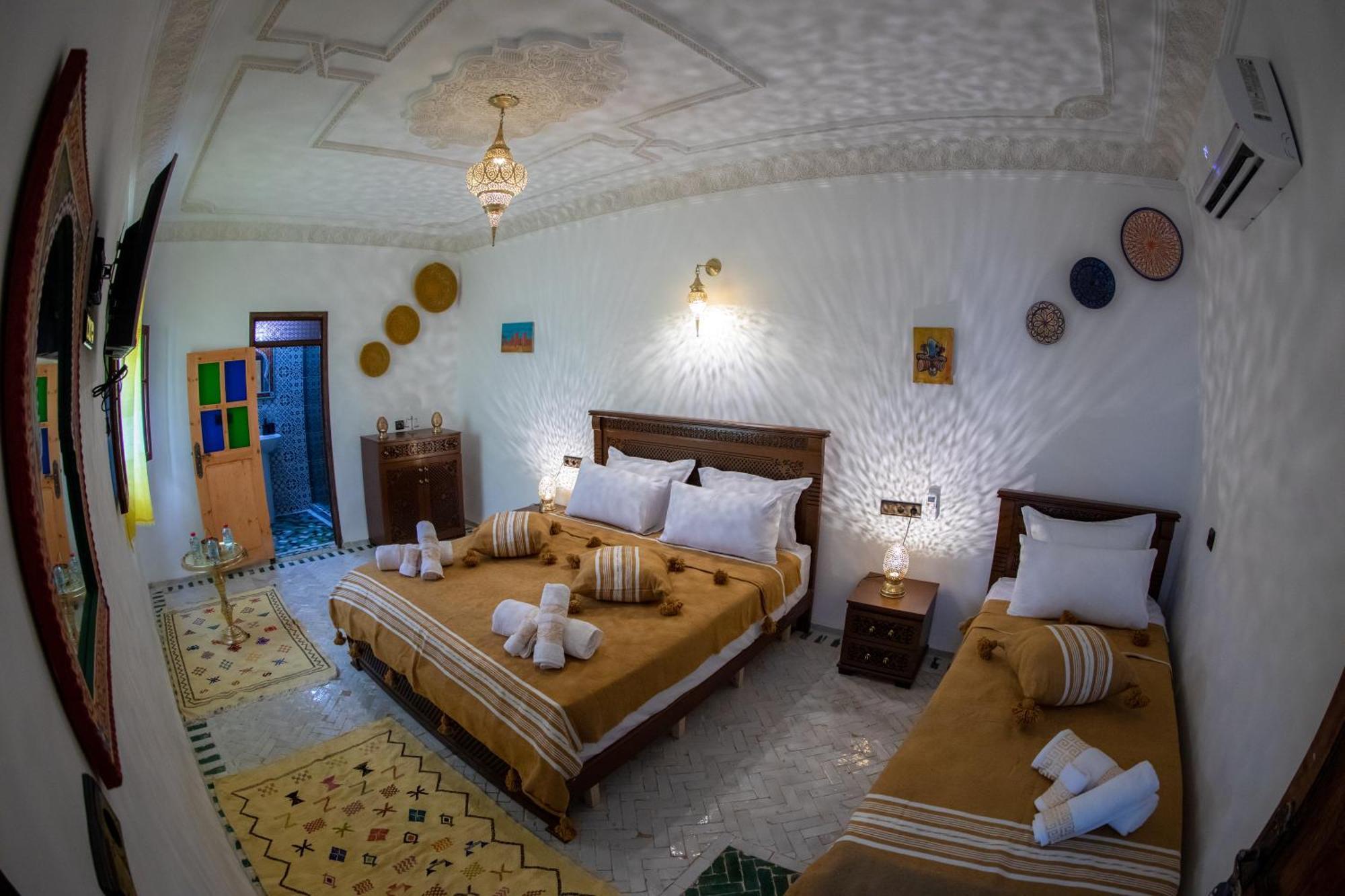 Riad Taj Fez Exterior photo