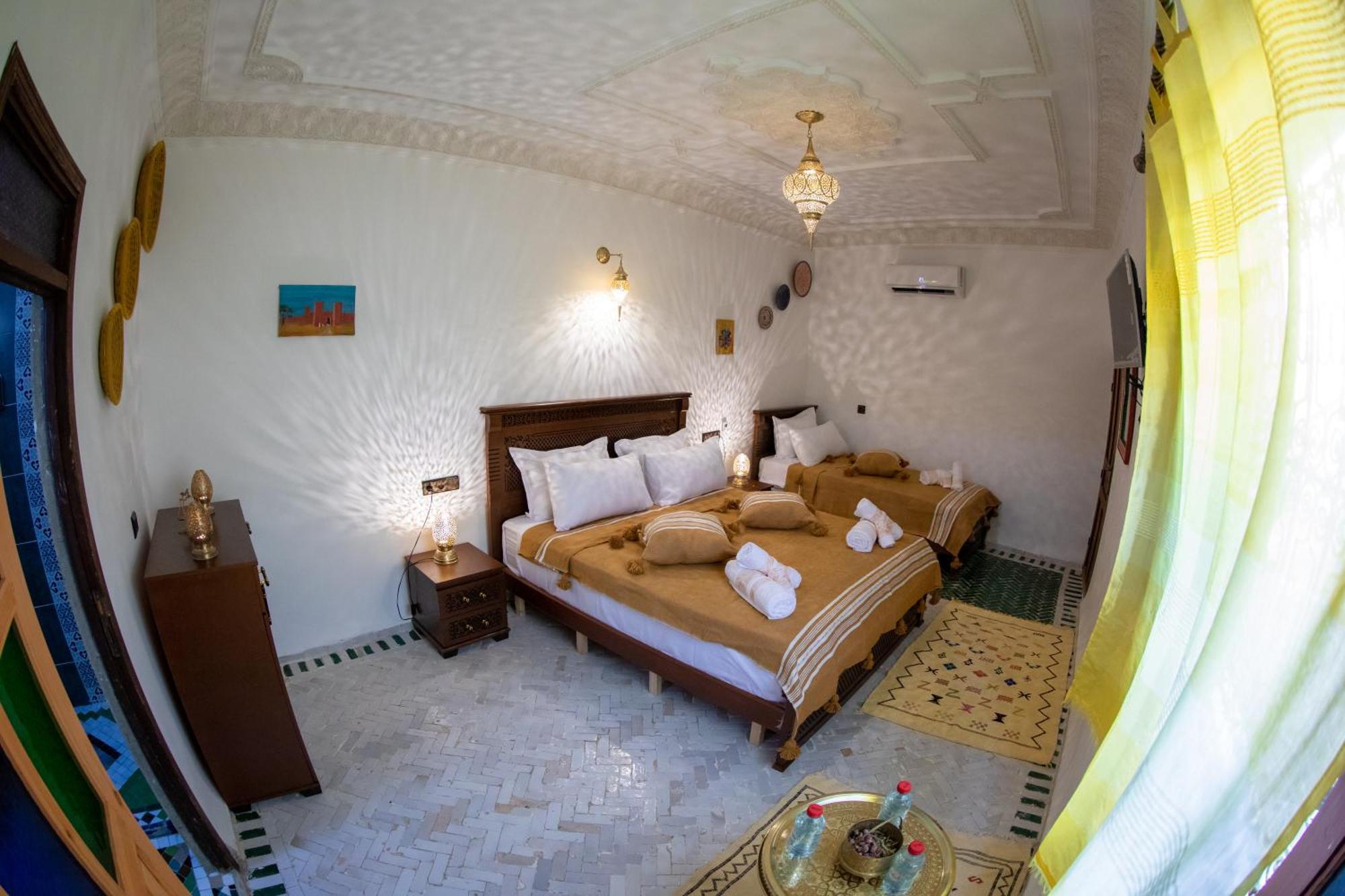 Riad Taj Fez Exterior photo